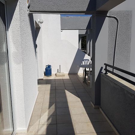 Valentinos Court Apartamento Paphos Exterior foto